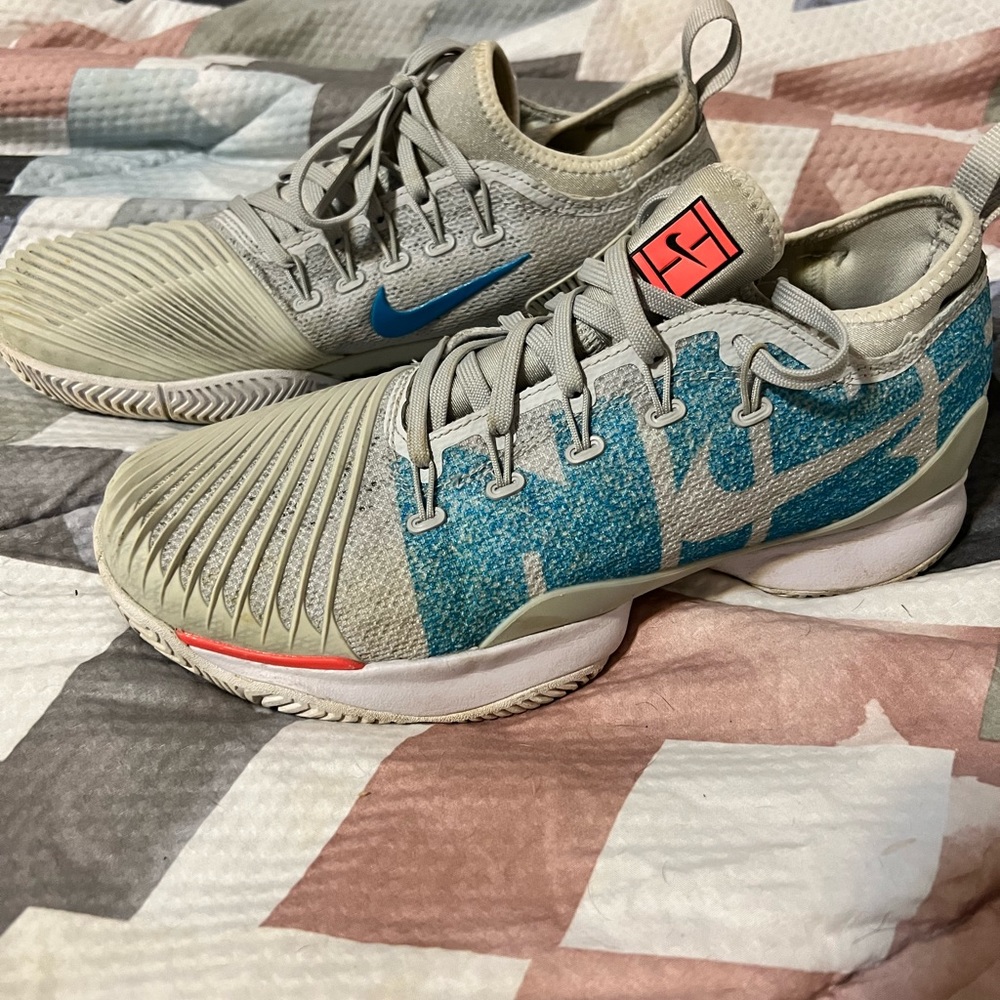 Nike